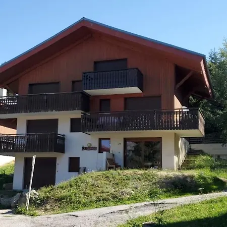 La Grange De La Foret Apartment *